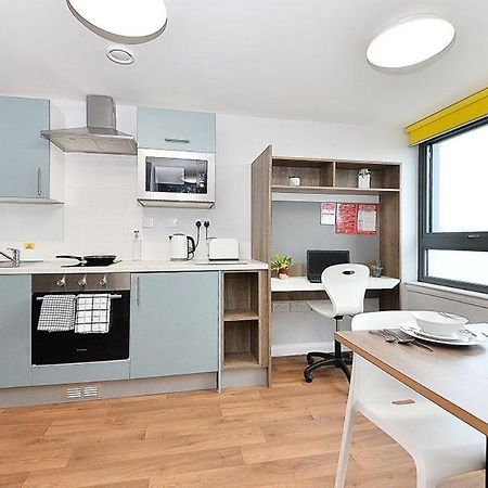 Hfs The Mill House Edinburgh เอดินบะระ ภายนอก รูปภาพ